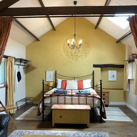 Apple Tree Corner Villa Blaenporth Dış mekan fotoğraf