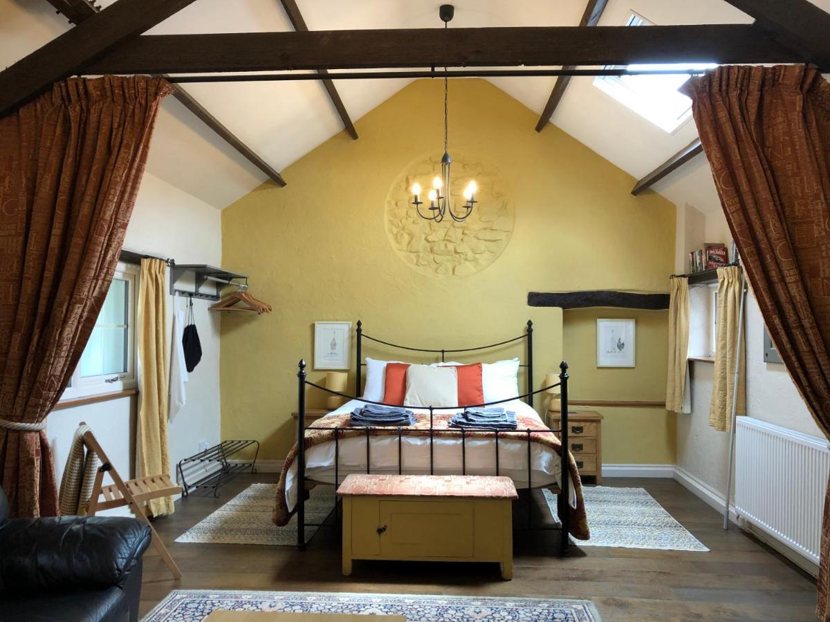 Apple Tree Corner Villa Blaenporth Dış mekan fotoğraf